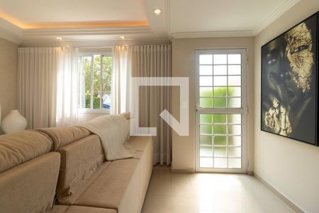 Casa para alugar com 113m², 2 quartos e 2 vagasSala