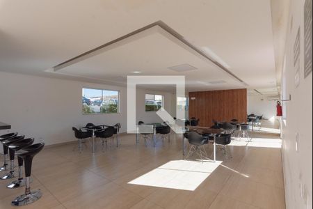 Apartamento à venda com 8442m², 2 quartos e 1 vaga Apartamento à venda com 8442m², 2 quartos e 1 vagaÁrea comum - Salão de festas