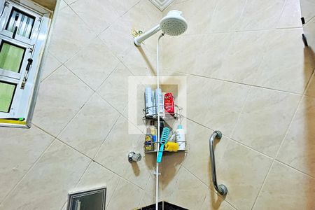 Casa à venda com 150m², 4 quartos e 3 vagasBanheiro