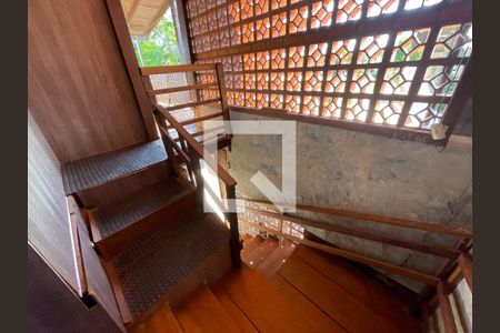 Casa à venda com 500m², 4 quartos e 4 vagasCorredor