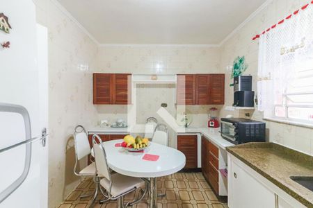 Casa à venda com 138m², 4 quartos e 2 vagasCozinha