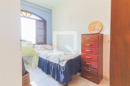 Casa à venda com 138m², 4 quartos e 2 vagasQuarto 3