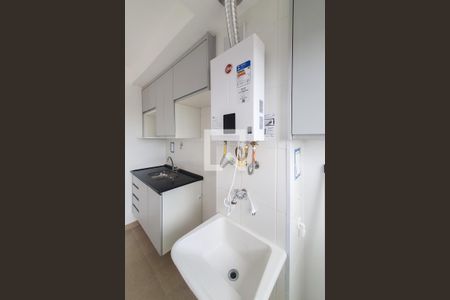 Apartamento para alugar com 43m², 2 quartos e 1 vaga Apartamento para alugar com 43m², 2 quartos e 1 vagaCozinha e Área de Serviço