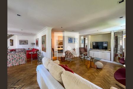 Apartamento à venda com 326m², 3 quartos e 4 vagas