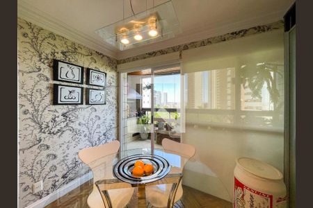 Apartamento à venda com 326m², 3 quartos e 4 vagas