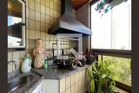 Apartamento à venda com 326m², 3 quartos e 4 vagas