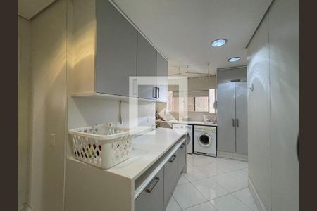 Apartamento à venda com 326m², 3 quartos e 4 vagas