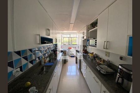 Apartamento à venda com 4 quartos, 201m² em Icaraí, Niterói