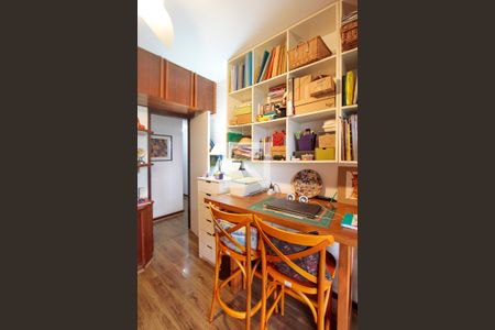 Apartamento à venda com 123m², 3 quartos e 2 vagasQuarto 1