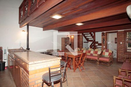 Casa à venda com 420m², 5 quartos e 2 vagasSalão de Festas