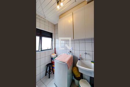 Apartamento à venda com 64m², 2 quartos e 1 vagaÁrea de Serviço