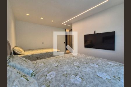 Casa de condomínio à venda com 270m², 2 quartos e 2 vagasSuite 1