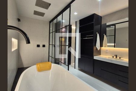 Casa de condomínio à venda com 270m², 2 quartos e 2 vagasBanheiro da Suíte 2