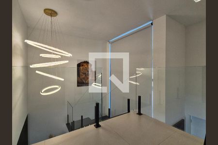 Casa de condomínio à venda com 270m², 2 quartos e 2 vagasHall