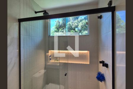 Casa de condomínio à venda com 270m², 2 quartos e 2 vagasBanheiro da Suíte 1