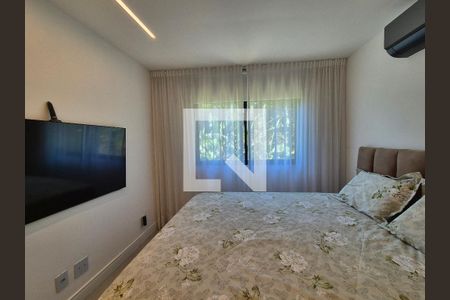 Casa de condomínio à venda com 270m², 2 quartos e 2 vagasSuite 1