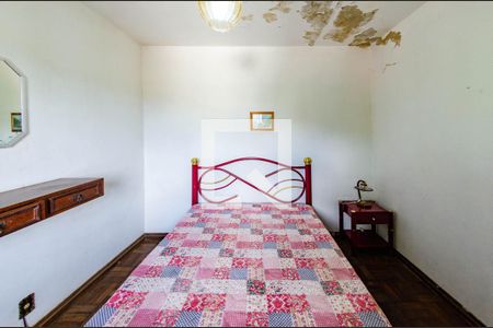 Casa à venda com 240m², 4 quartos e 2 vagasQuarto 2