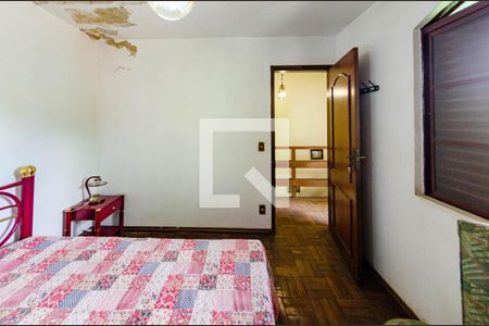 Casa à venda com 240m², 4 quartos e 2 vagasQuarto 2