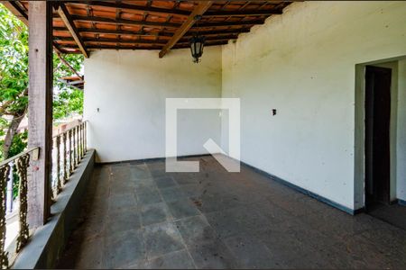 Casa à venda com 240m², 4 quartos e 2 vagasÁrea externa 