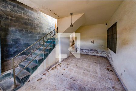 Casa à venda com 240m², 4 quartos e 2 vagasGaragem