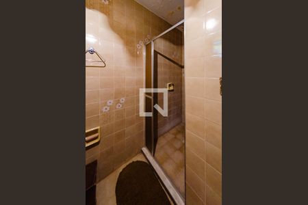 Casa à venda com 240m², 4 quartos e 2 vagasBanheiro 2