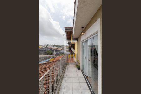 Casa à venda com 208m², 5 quartos e 3 vagasVaranda Suíte