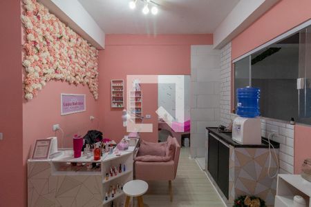 Casa à venda com 208m², 5 quartos e 3 vagasSalão