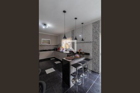 Casa à venda com 208m², 5 quartos e 3 vagasCozinha