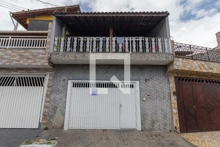 Casa à venda com 208m², 5 quartos e 3 vagasFachada+Placa