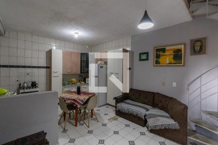 Casa à venda com 208m², 5 quartos e 3 vagasCasa 2 - Sala e Cozinha