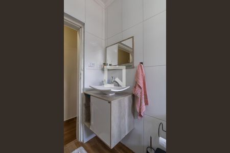 Casa à venda com 208m², 5 quartos e 3 vagasBanheiro