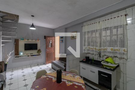 Casa à venda com 208m², 5 quartos e 3 vagasCasa 2 - Sala e Cozinha
