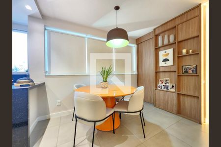 Sala de apartamento à venda com 2 quartos, 65m² em Cruzeiro, Belo Horizonte