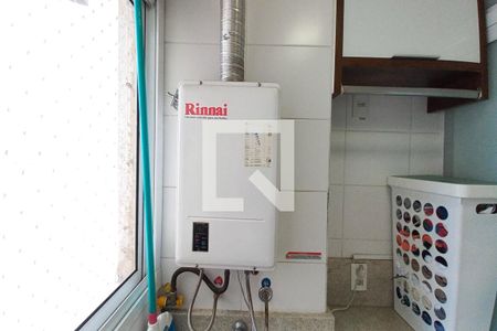 Apartamento à venda com 67m², 2 quartos e 2 vagasDetalhe da Área de Serviço