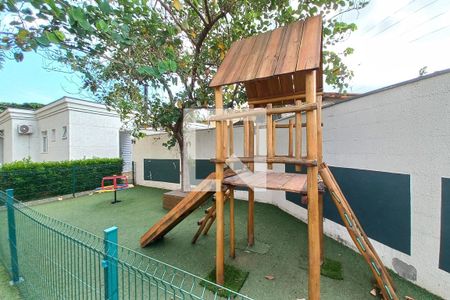 Apartamento à venda com 67m², 2 quartos e 2 vagasÁrea comum - Playground