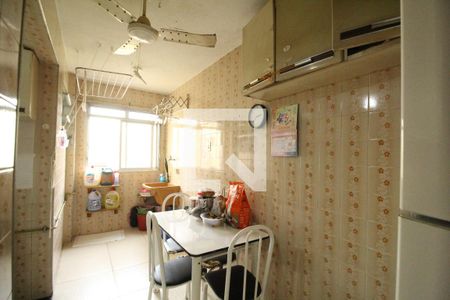 Apartamento à venda com 59m², 3 quartos e 1 vagaÁrea de serviço