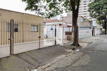 Casa para alugar com 50m², 1 quarto e 1 vagaFachada