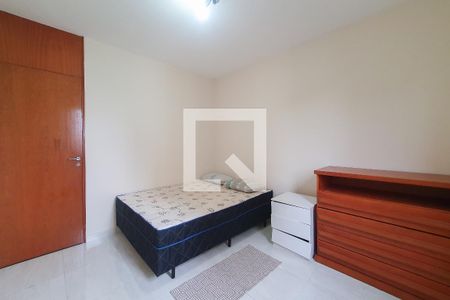 Apartamento para alugar com 68m², 3 quartos e 1 vagaQuarto 2