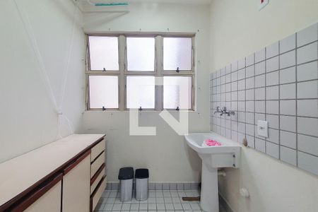 Apartamento para alugar com 68m², 3 quartos e 1 vagaÁrea de Serviço