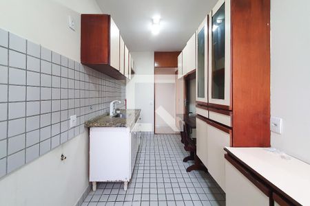 Apartamento para alugar com 68m², 3 quartos e 1 vagaÁrea de Serviço