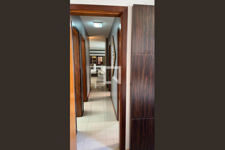 Apartamento à venda com 106m², 4 quartos e 2 vagasrouparia