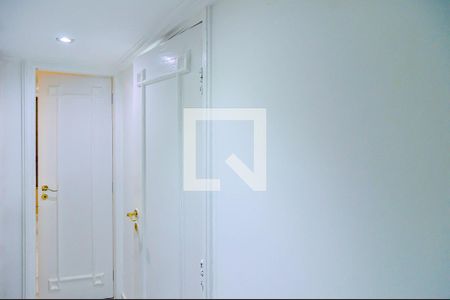 Apartamento à venda com 120m², 1 quarto e 1 vagaCloset da suíte