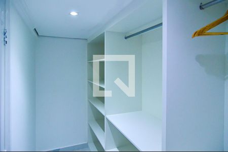 Apartamento à venda com 120m², 1 quarto e 1 vagaCloset da suíte