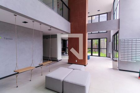 Apartamento à venda com 38m², 2 quartos e sem vaga Apartamento à venda com 38m², 2 quartos e sem vagaHall