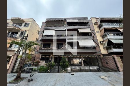 Apartamento para alugar com 100m², 2 quartos e 1 vagaFachada