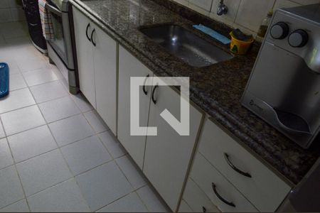 Apartamento à venda com 48m², 2 quartos e 2 vagas Apartamento à venda com 48m², 2 quartos e 2 vagasCozinha