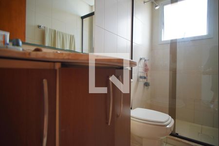 Banheiro da Suíte de apartamento à venda com 2 quartos, 149m² em Petrópolis, Porto Alegre