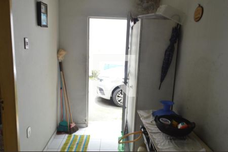 Casa à venda com 450m², 5 quartos e 6 vagas Casa à venda com 450m², 5 quartos e 6 vagasEntrada de Serviço