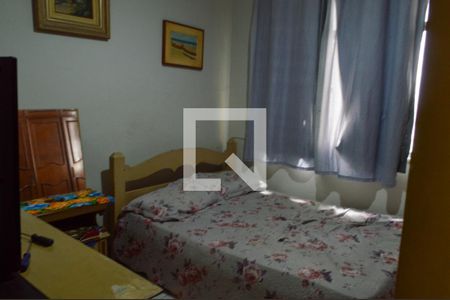 Casa à venda com 450m², 5 quartos e 6 vagas Casa à venda com 450m², 5 quartos e 6 vagasSuíte