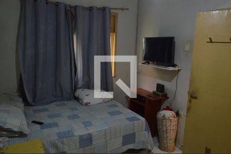 Casa à venda com 450m², 5 quartos e 6 vagas Casa à venda com 450m², 5 quartos e 6 vagasQuarto 3